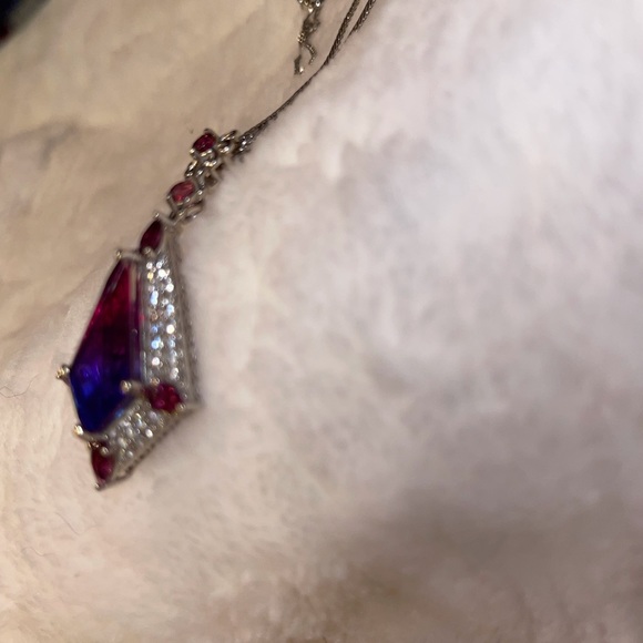 Midnight Fuscia Bracelet and Pendant 22”Chain - Picture 9 of 11